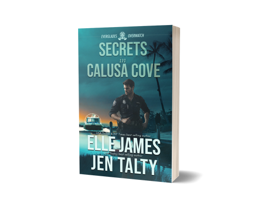 Secrets In Calusa Cove - Paperback